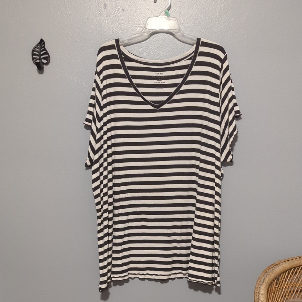 Torrid Super Soft Sleep Horizontal Stripe Tee With Ruffle Hems Size 5